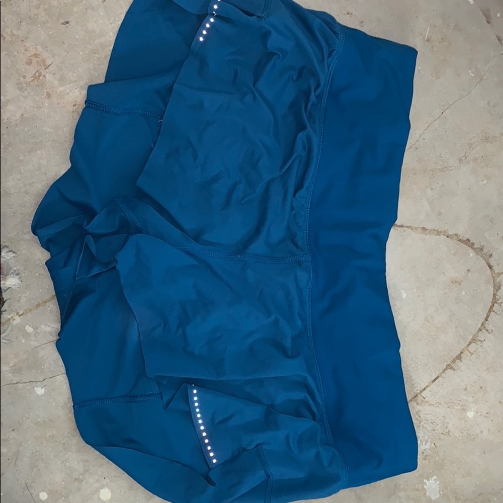 Lululemon shorts size 10